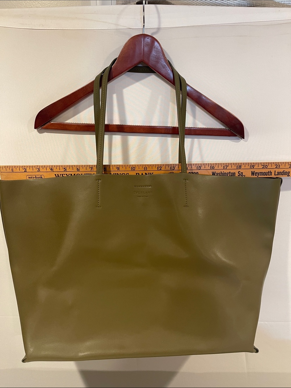 Everlane The Luxe Italian Leather Tote Bag - Picture 14 of 17